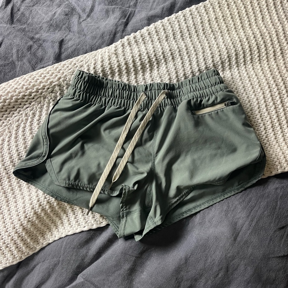 Vuori Clementine Short 2.0